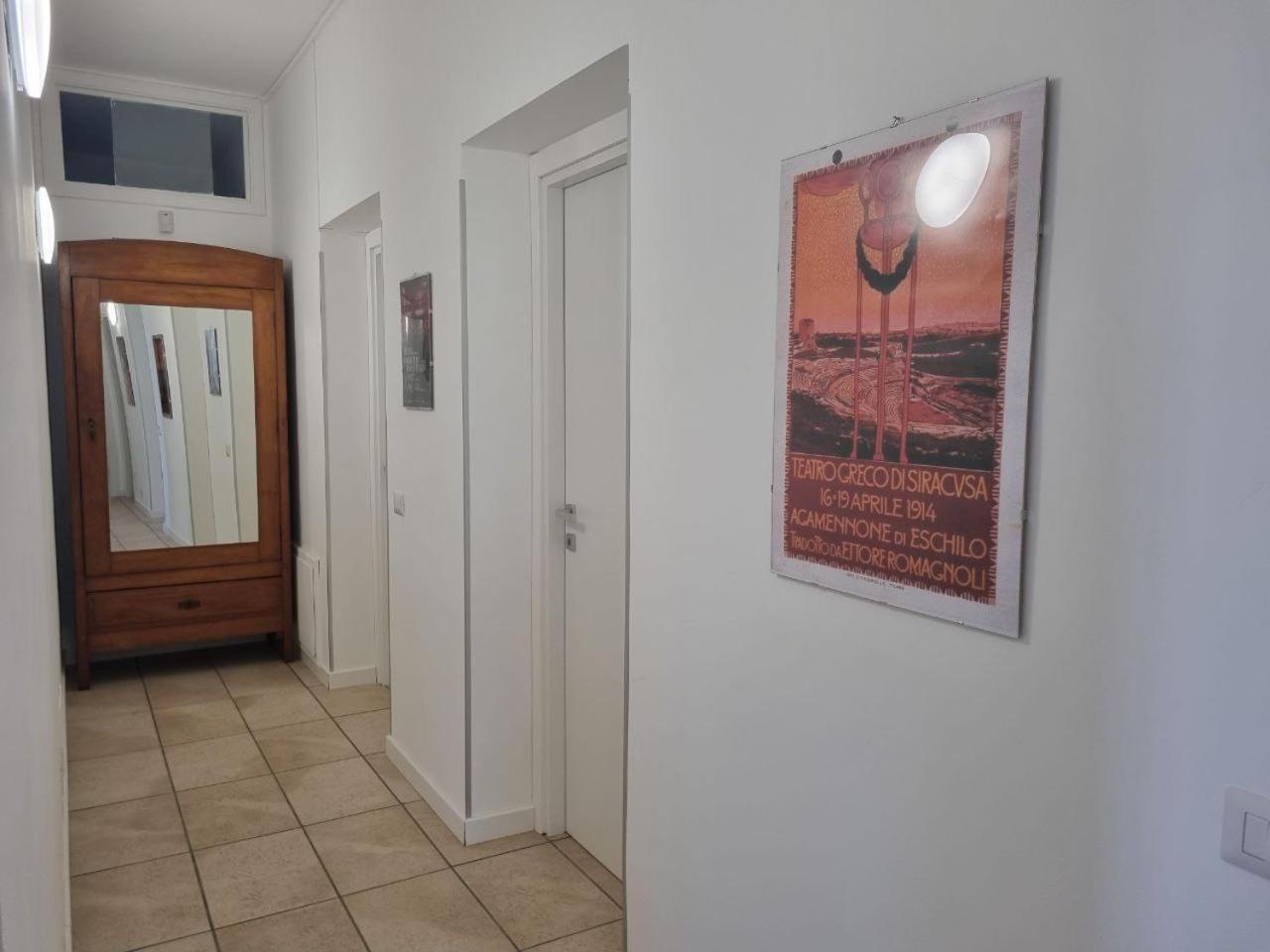 Accogliente Villa Con Piscina カルタジローネ エクステリア 写真